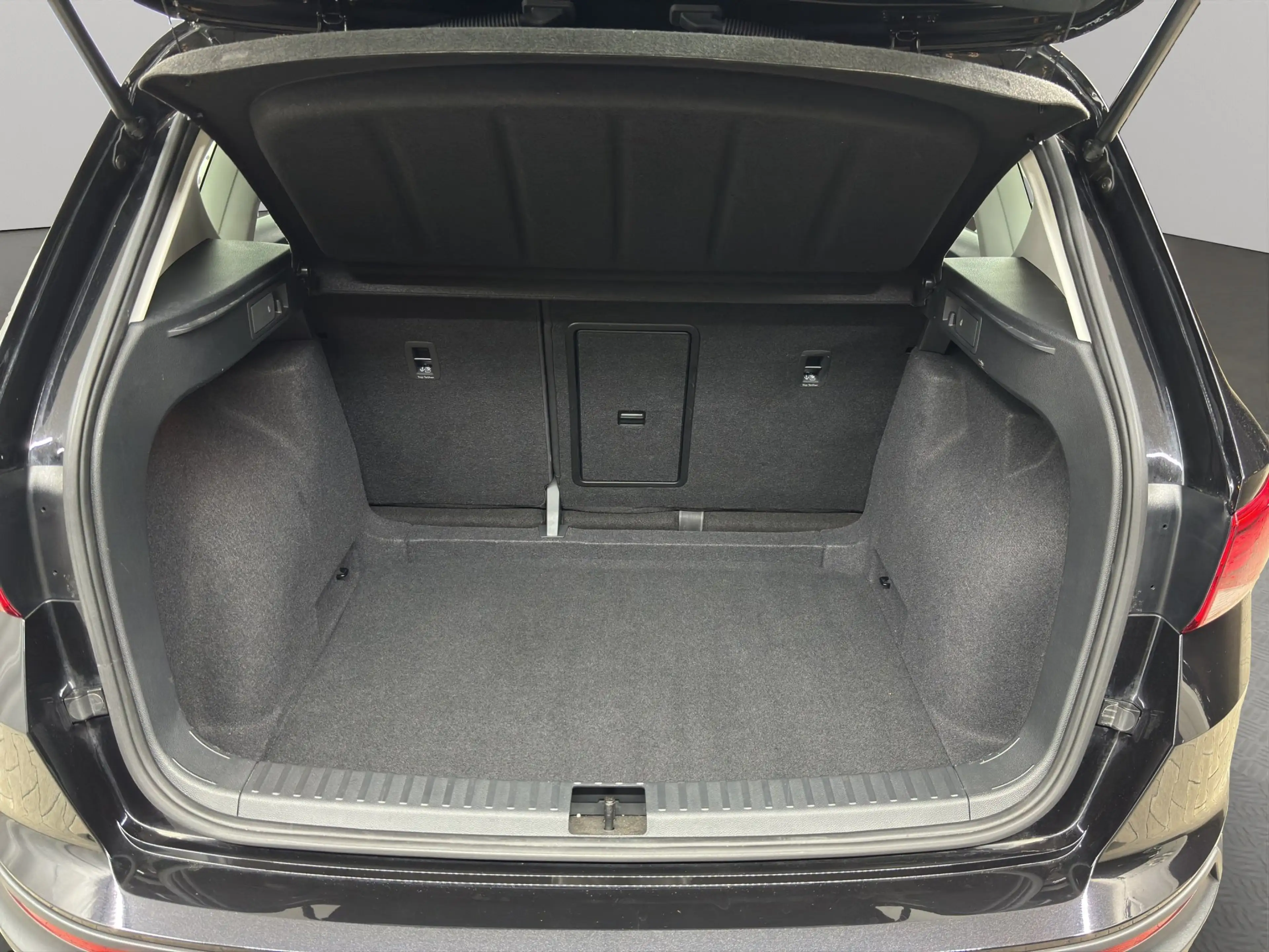 SEAT Ateca Style 1.5 TSI ACC AHK Kam. LED PDC SHZ SoundSys — photo 9