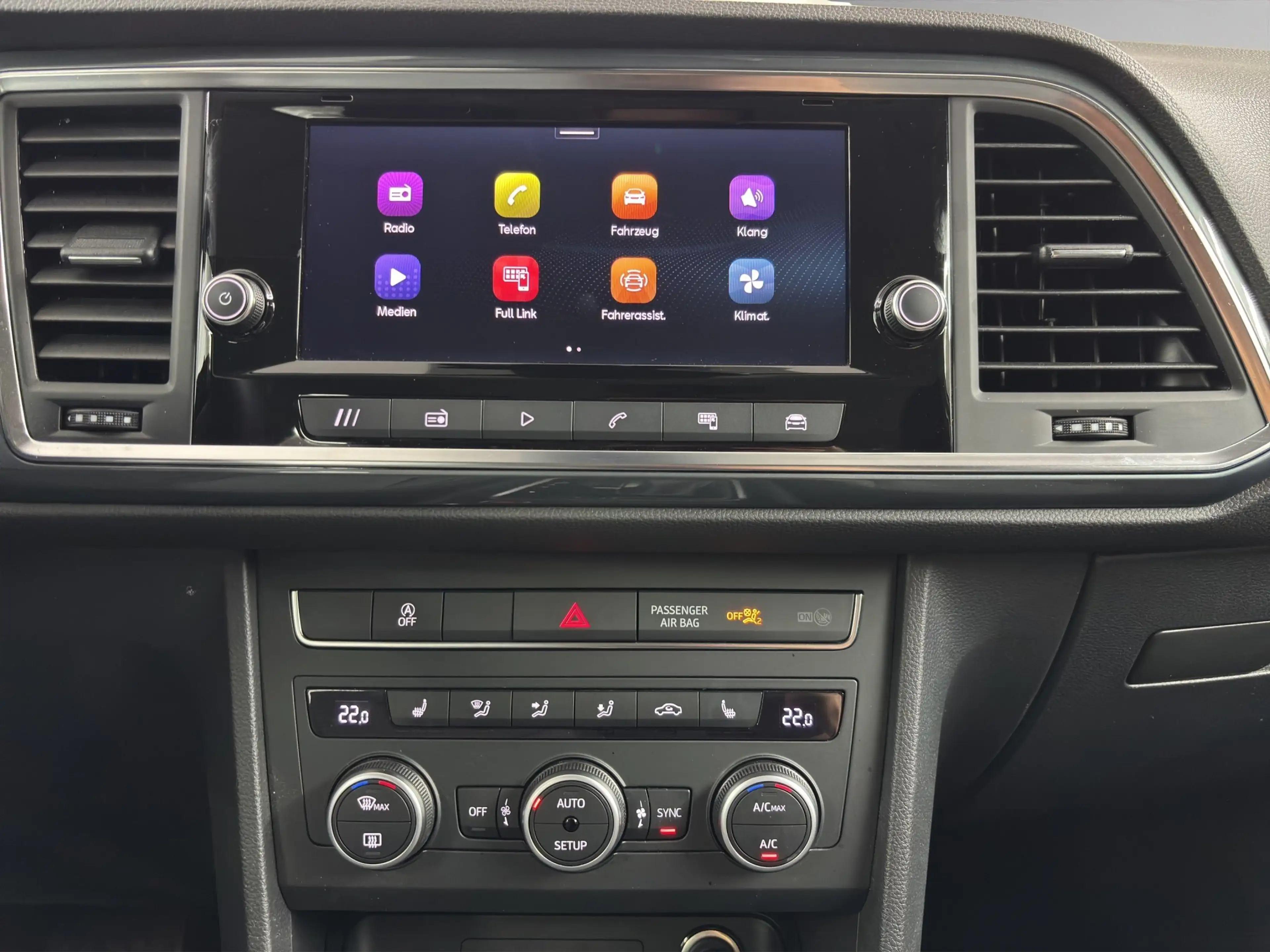SEAT Ateca Style 1.5 TSI ACC AHK Kam. LED PDC SHZ SoundSys — photo 12