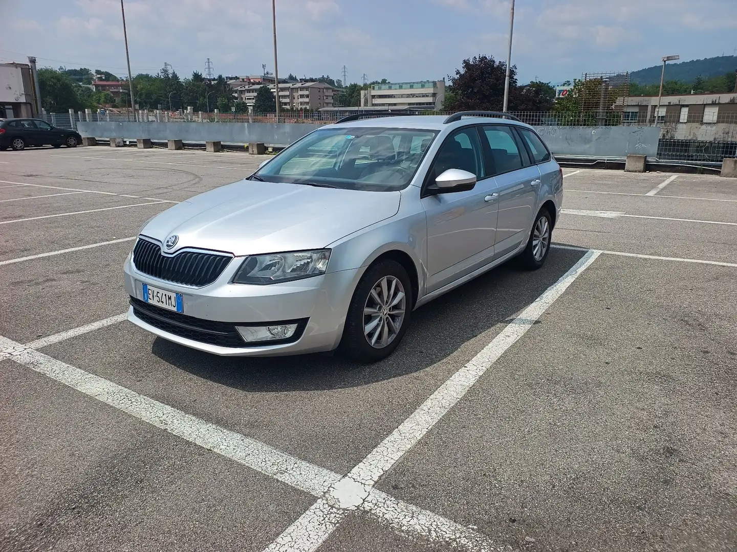 Skoda Octavia Wagon 1.6 tdi cr Executive 105cv - 1