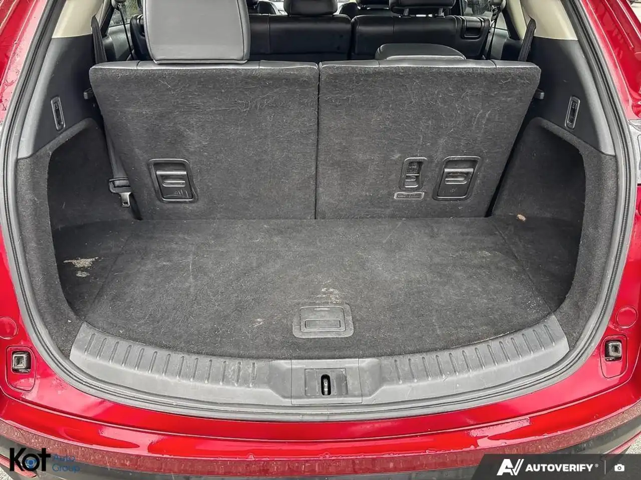 Mazda CX-9 снимка Mazda CX-9