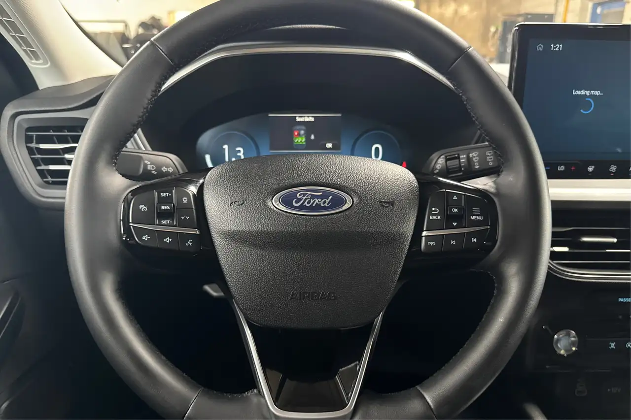 Ford Escape снимка Ford Escape