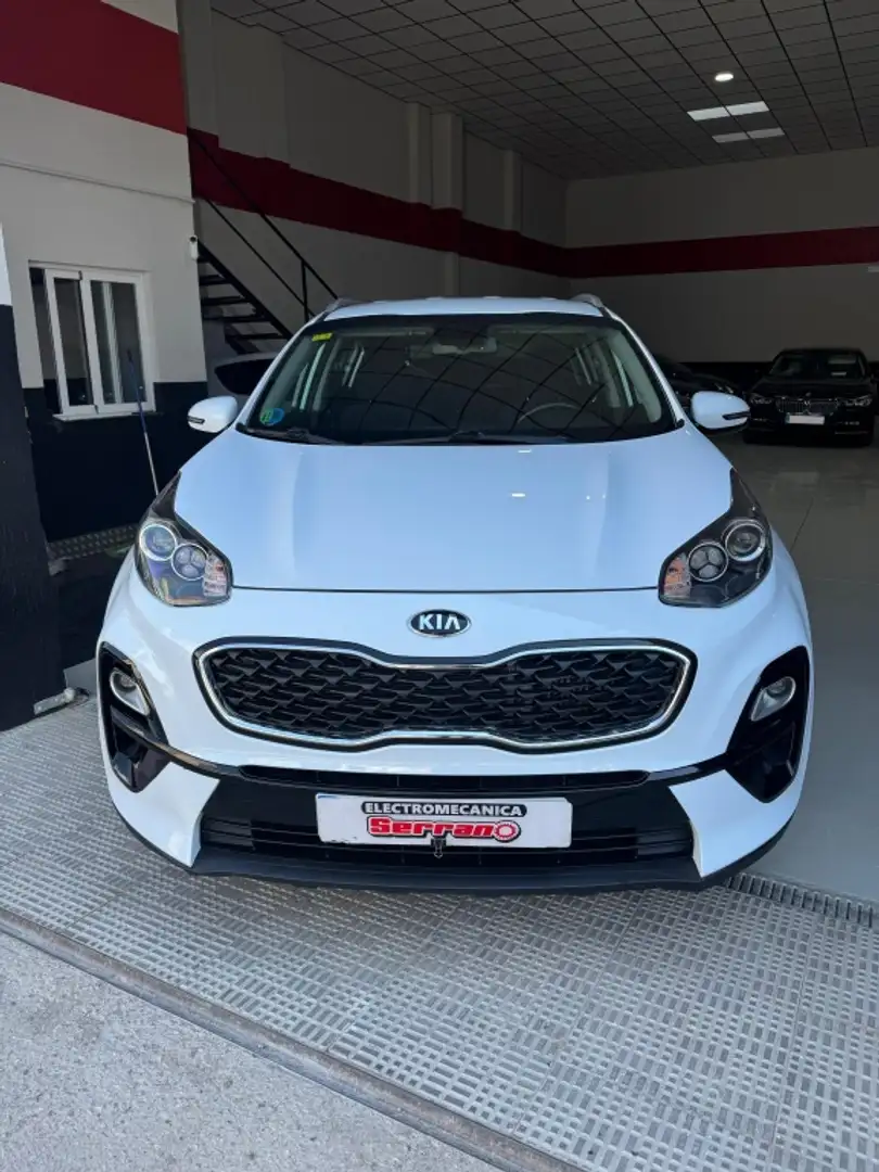 Kia Sportage 1.6 CRDi Business 4x4 136 Blanco - 1