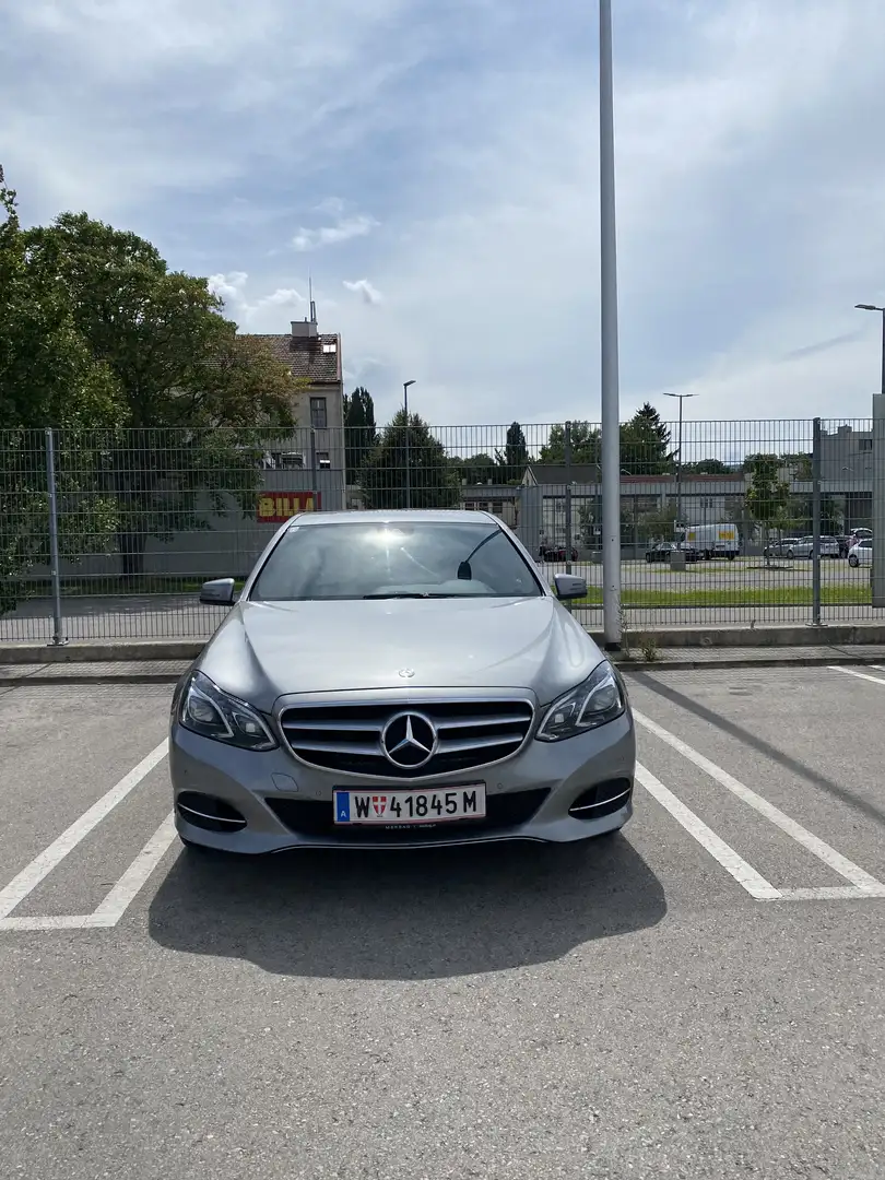 Mercedes-Benz E 300 Avantgarde TD Aut. - 1
