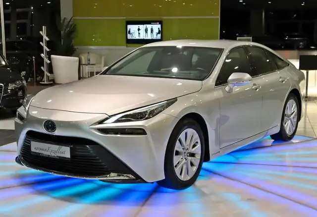 Toyota Mirai Automatik*NAVI*LED*TEMPOMAT*JBL*SHZ*KAMERA