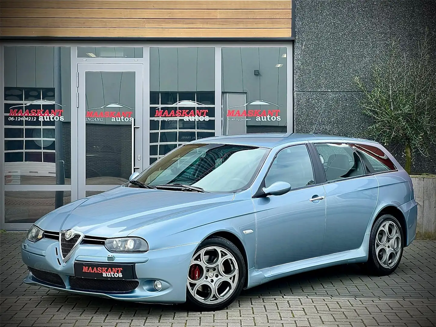 Alfa Romeo 156 Sportwagon 3.2 V6 GTA / ¨Manual¨ / Bose / Perfect Blau - 2