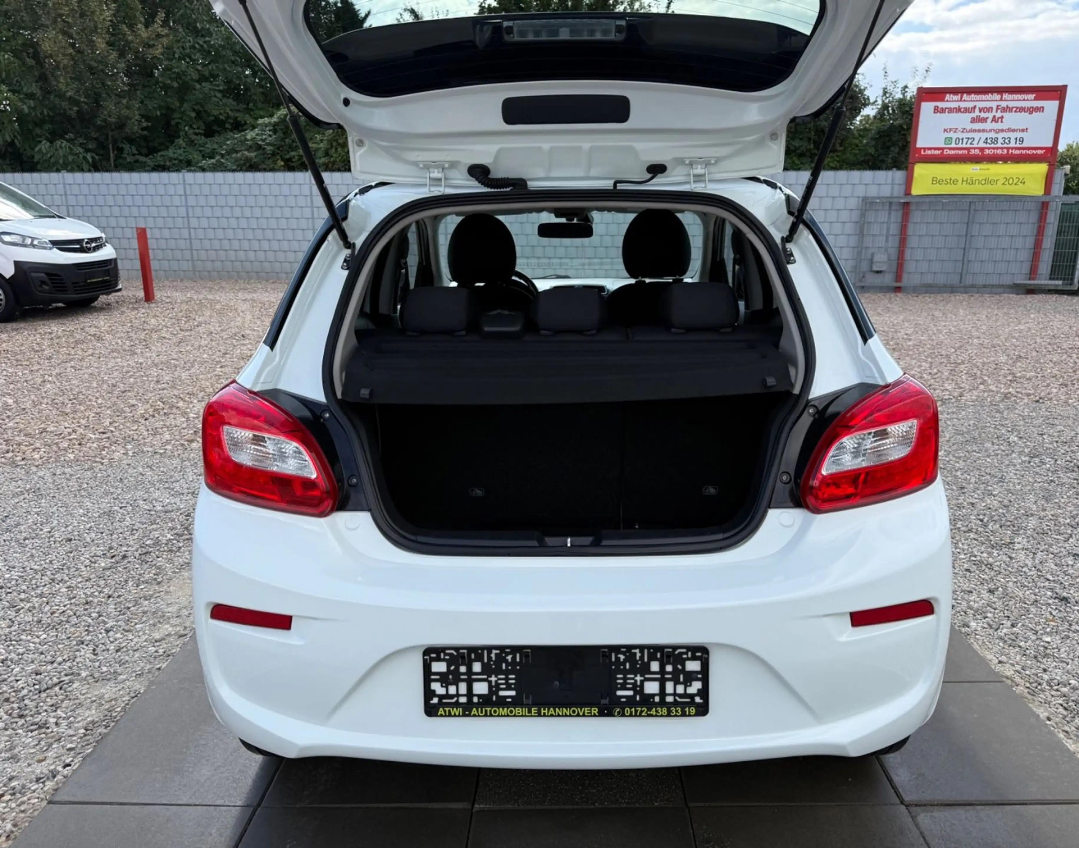 Mitsubishi Space Star Diamant Edition+Sport Lenkrad — photo 9