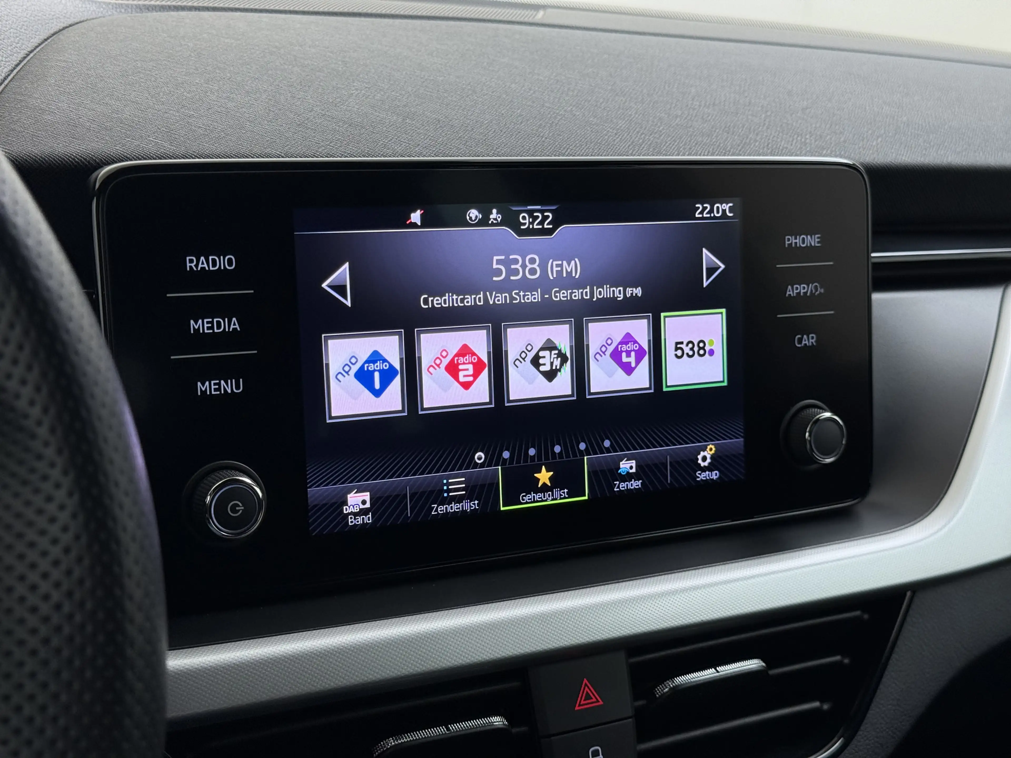 Skoda Kamiq TSI 111pk Aut. Sportstoelen Apple/Android Camera P — photo 35