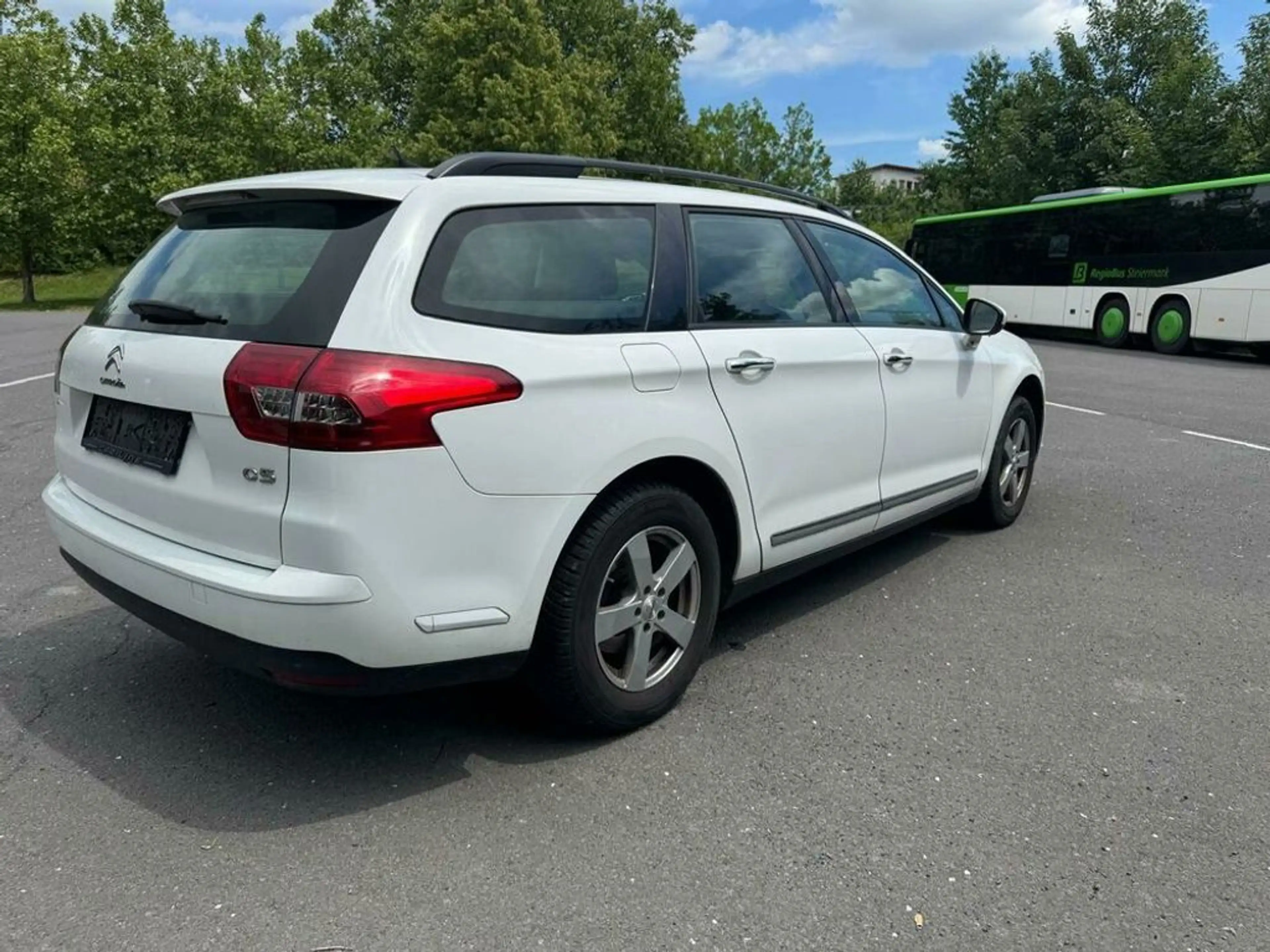 Citroen C5 Tourer HDi 140 Exclusive — photo 5