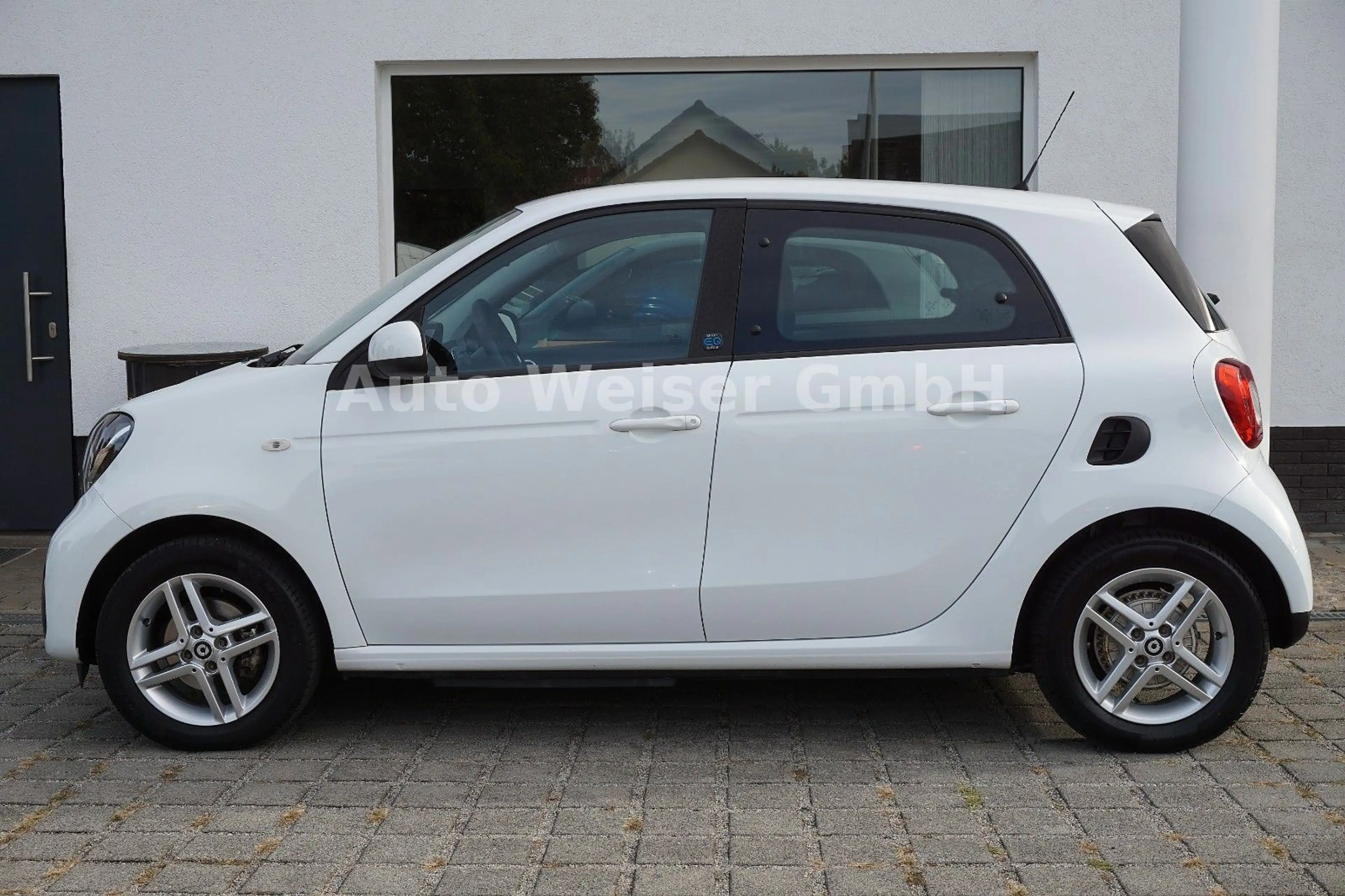 smart forFour electric drive / EQ — photo 8