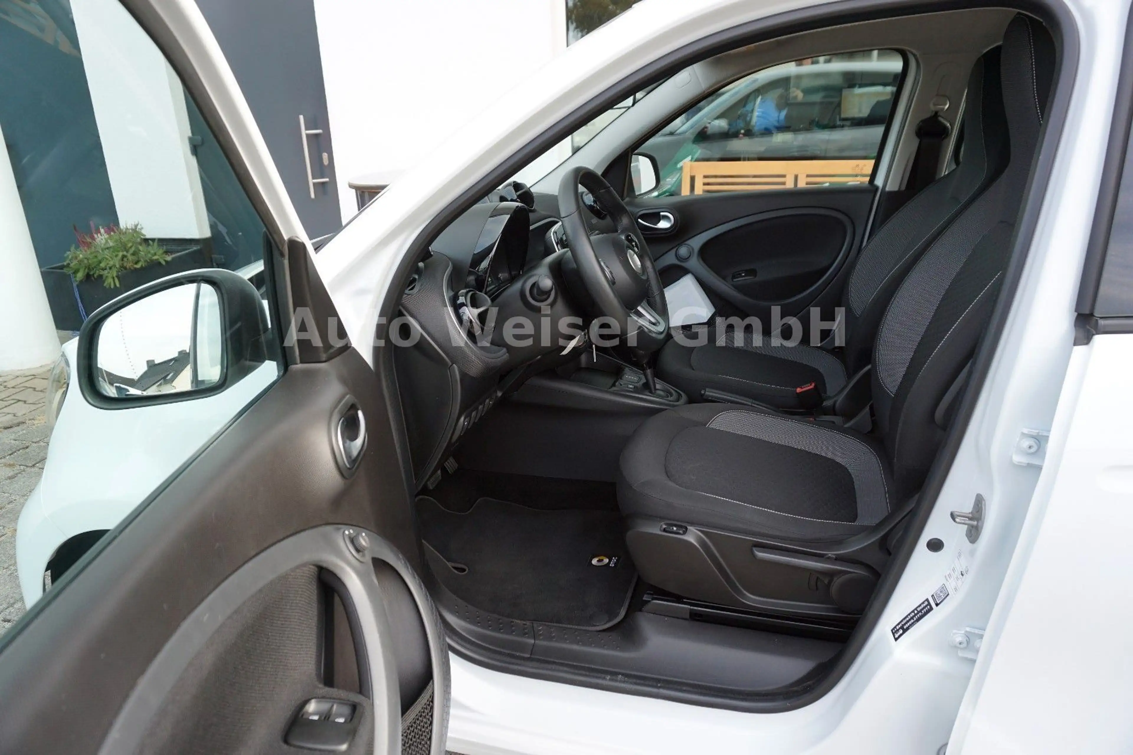 smart forFour electric drive / EQ — photo 12