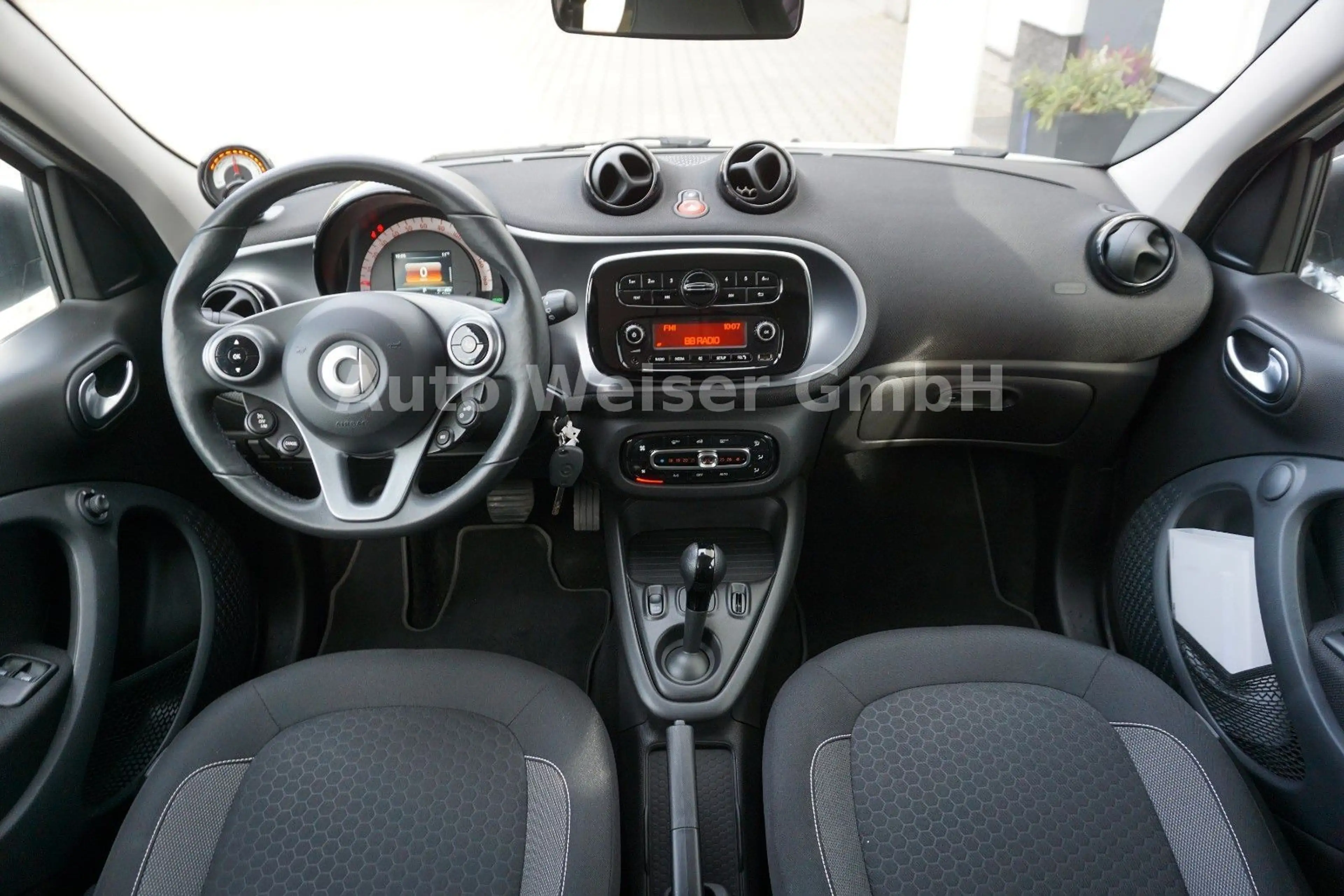 smart forFour electric drive / EQ — photo 15