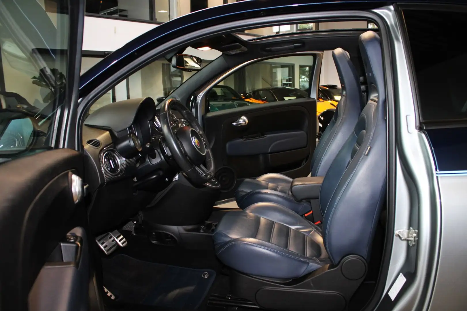 Abarth 695C RIVALE AUTOMATIK * 175TH ANNIVERSARY * Blau - 2