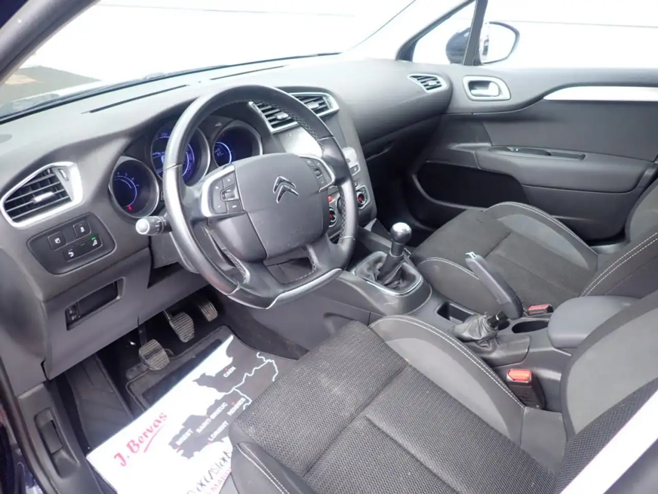 Citroen C4 Berline — photo 4