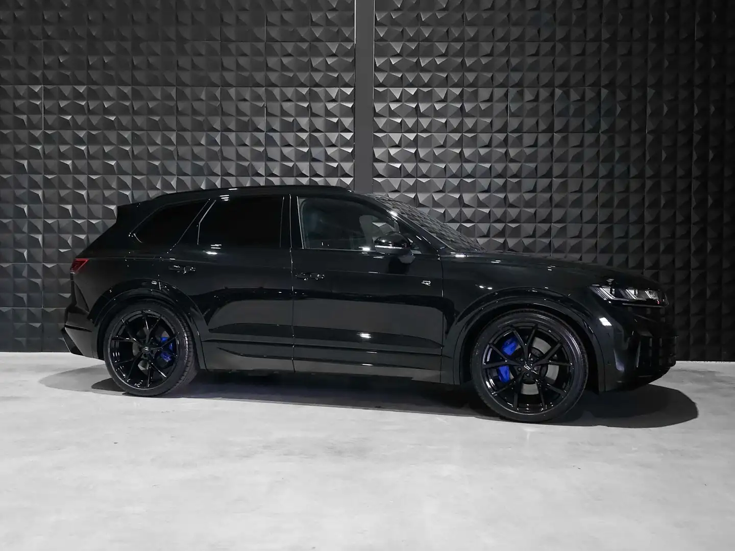 Volkswagen Touareg 3.0 TSi eHybrid 462PK 4M R Edition NIEUW! | Pano | Negro - 2