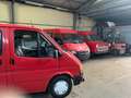 Ford Transit Bus Rouge - thumbnail 4