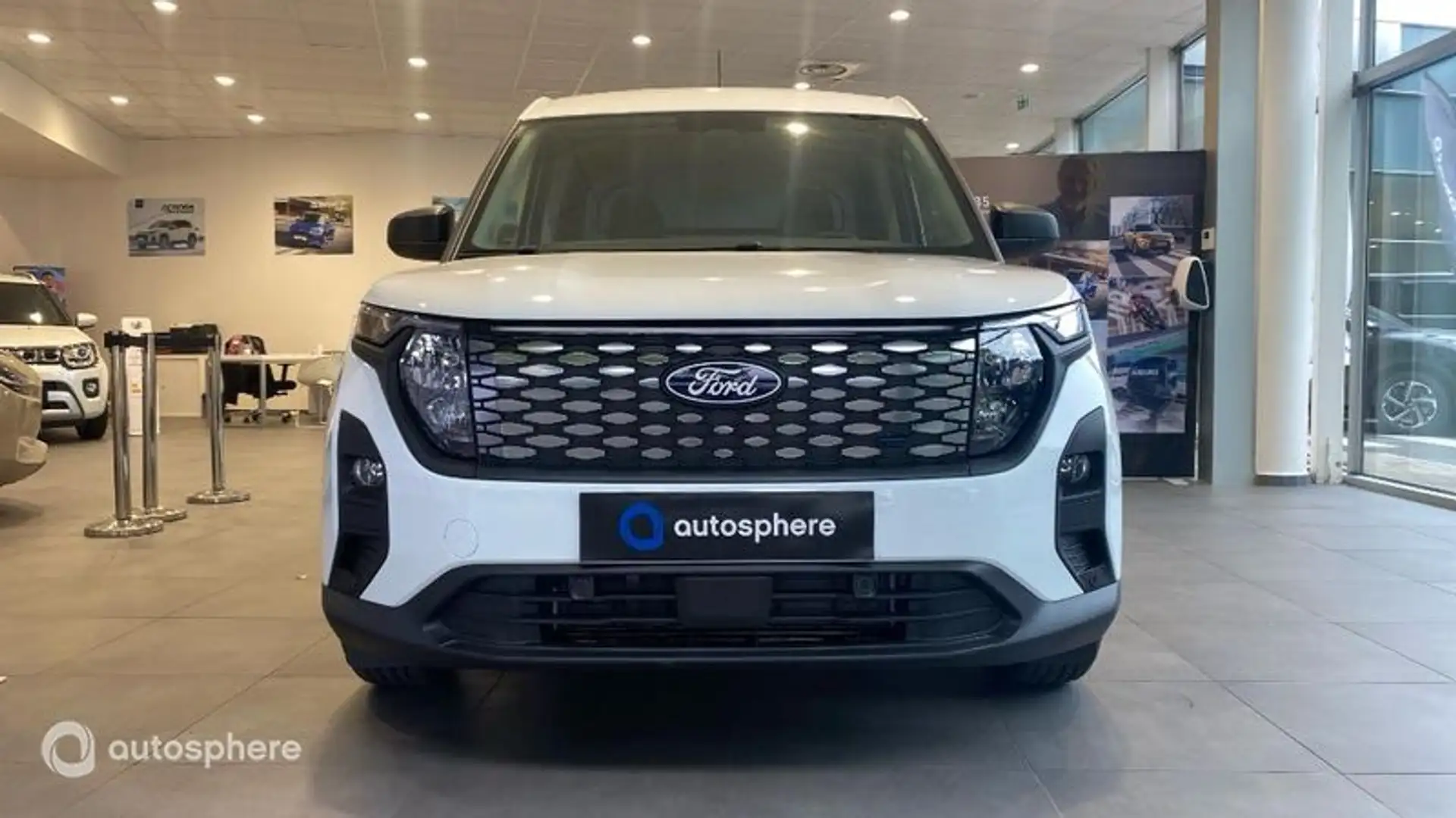 Ford Transit Courier Electrique 100 kW 136ch Limited - 2