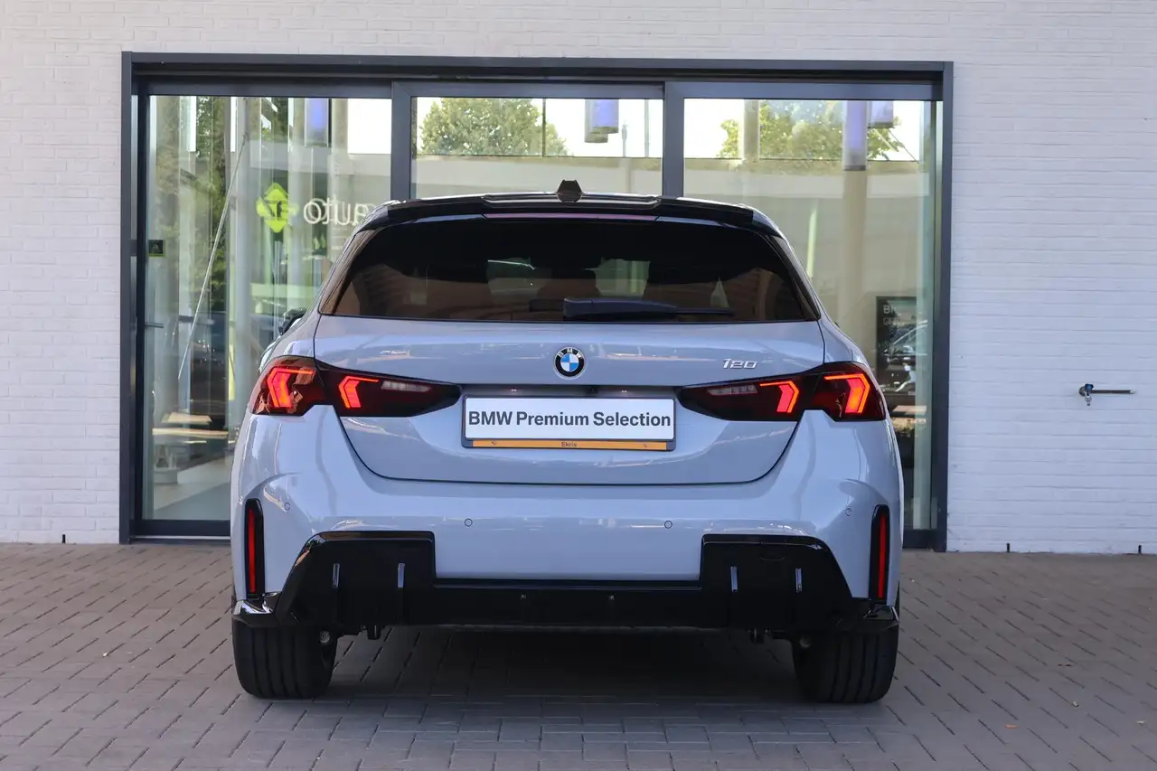 BMW 1 Series 2026