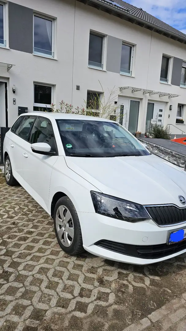 Skoda Fabia 1.2 TSI DSG Ambition Weiß - 1