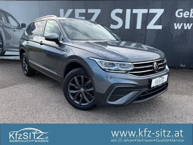 Volkswagen Tiguan Allspace 2,0 TDI DSG Life | NP €58.000 *7 SITZER*