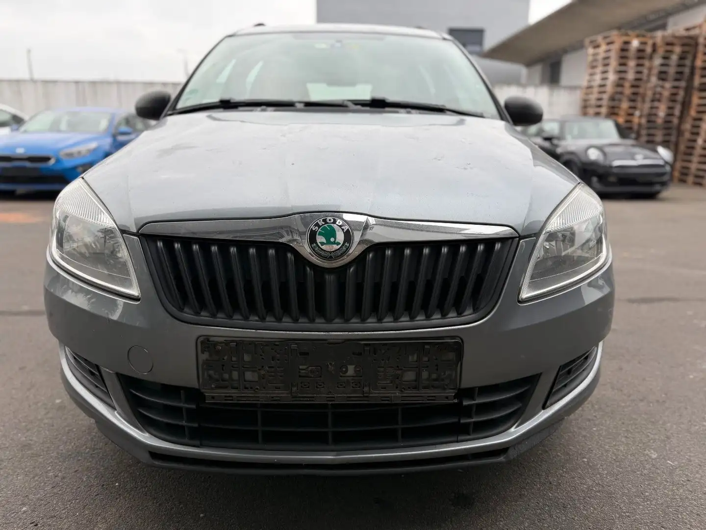 Skoda Roomster 1,6 TDI*Klima*TÜV Gris - 2