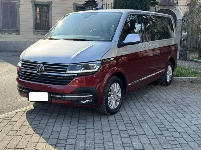 Volkswagen T6.1 Multivan 2.0 TDI 199CV DSG 4Motion Highline 6.1 SIX
