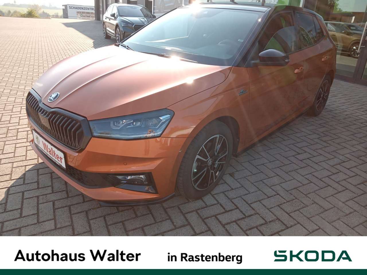 Skoda Fabia 2024 — 1.0 TSI Monte Carlo KAMERA FSE PANO LED