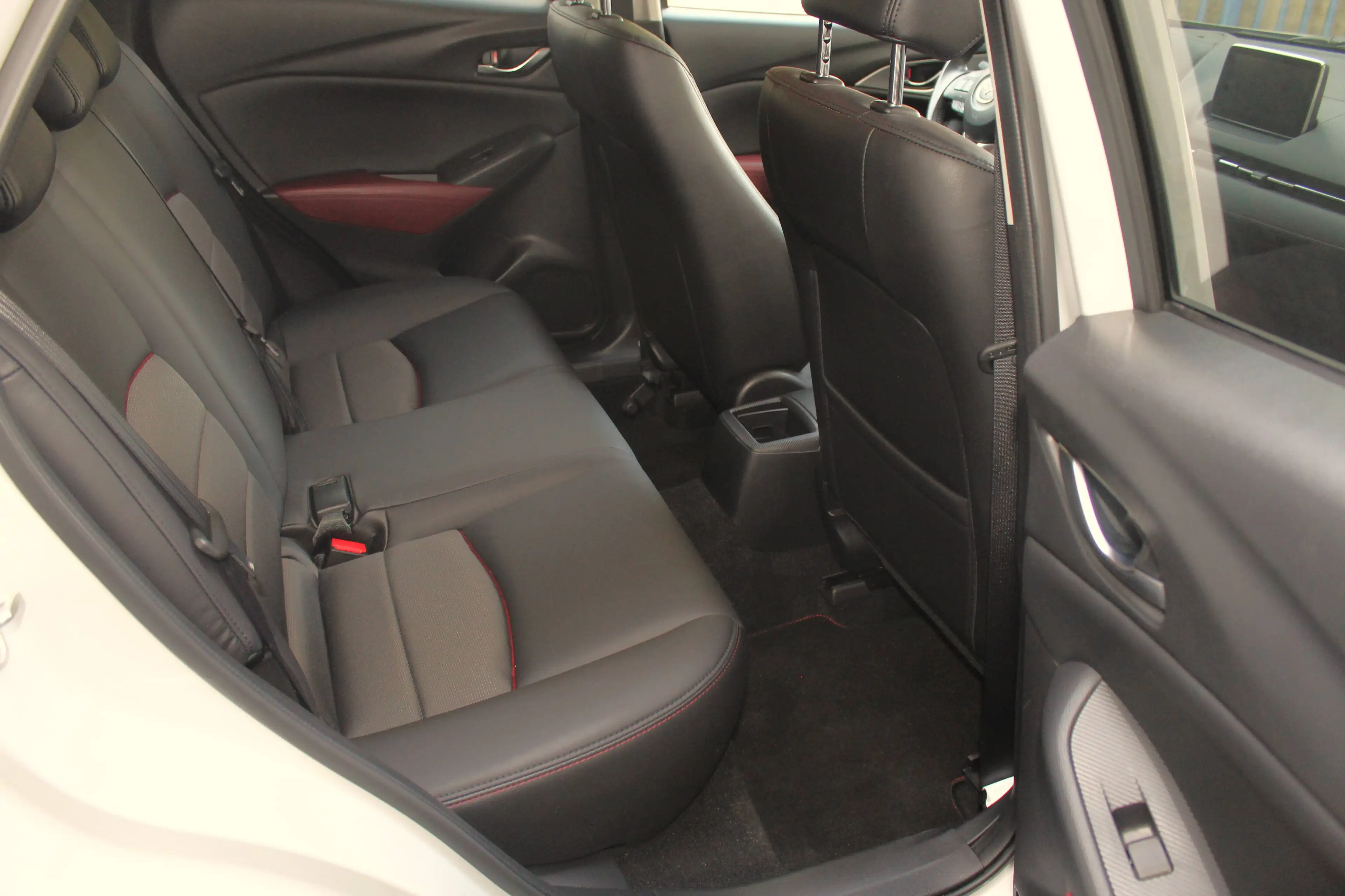 Mazda CX-3 Sports-Line AWD*1.Hand*62tkm*scheckheft*HeadUp*LED*DAB*Leder* — photo 14