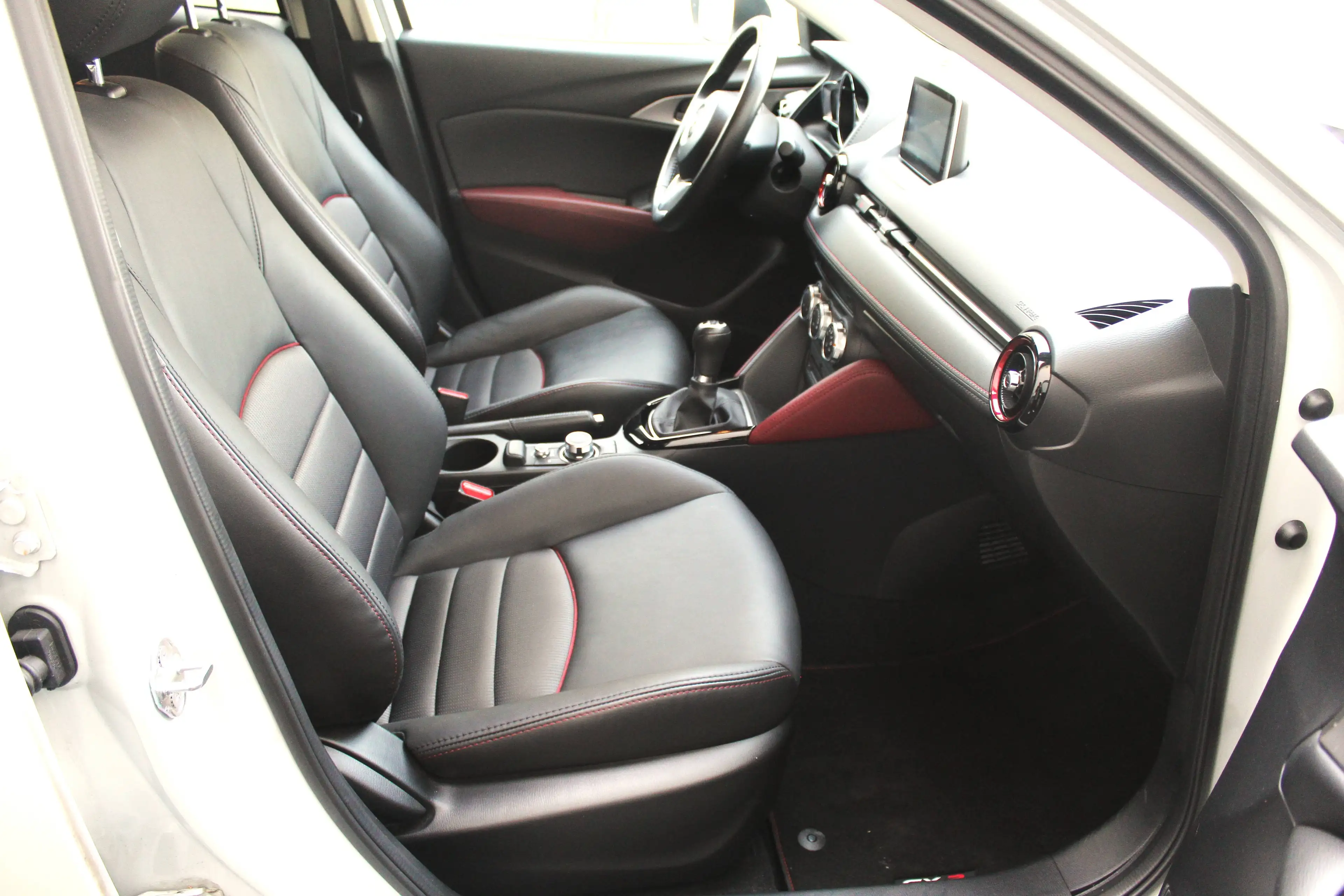 Mazda CX-3 Sports-Line AWD*1.Hand*62tkm*scheckheft*HeadUp*LED*DAB*Leder* — photo 13