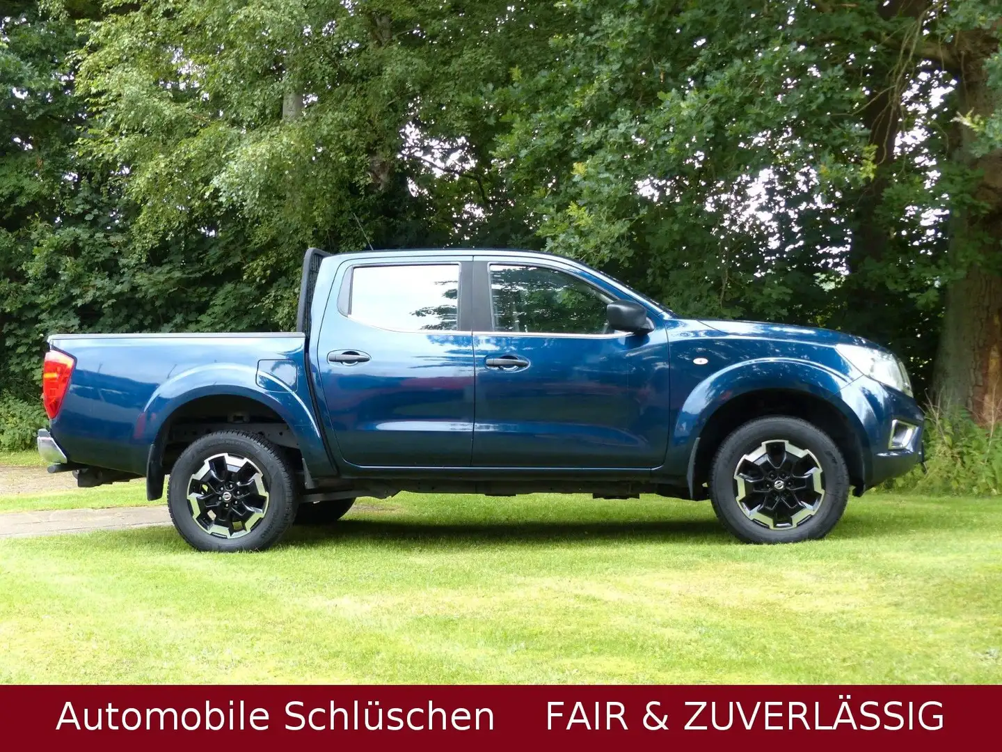 Nissan Navara NP300 Double Cab 4x4 Klima AHK Scheckheft Azul - 1