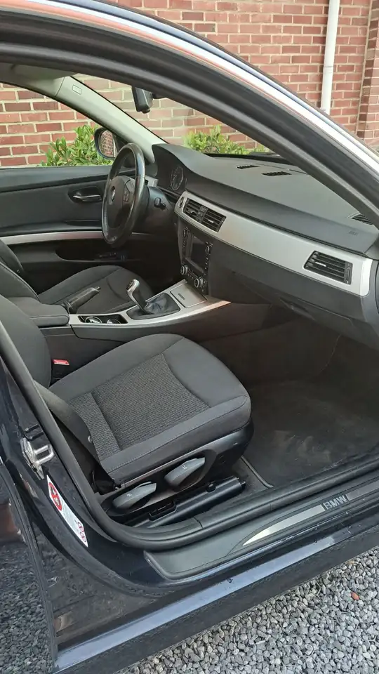 BMW 320 d Pack, foto 3