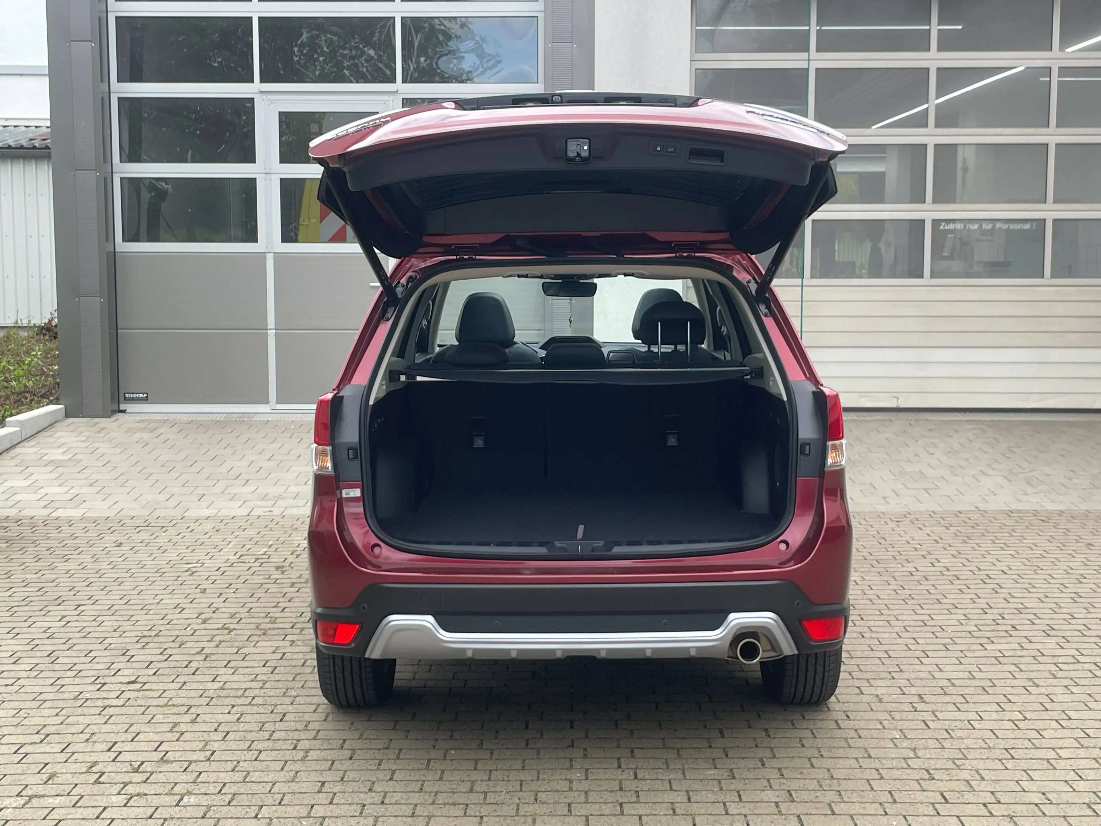 Subaru Forester 2.0ie Platinum Ausstattung — photo 5