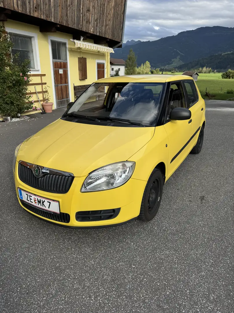 Skoda Fabia 1.2 HTP Ambiente - 1