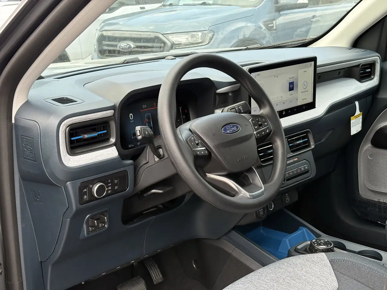 Ford Maverick photo Ford Maverick