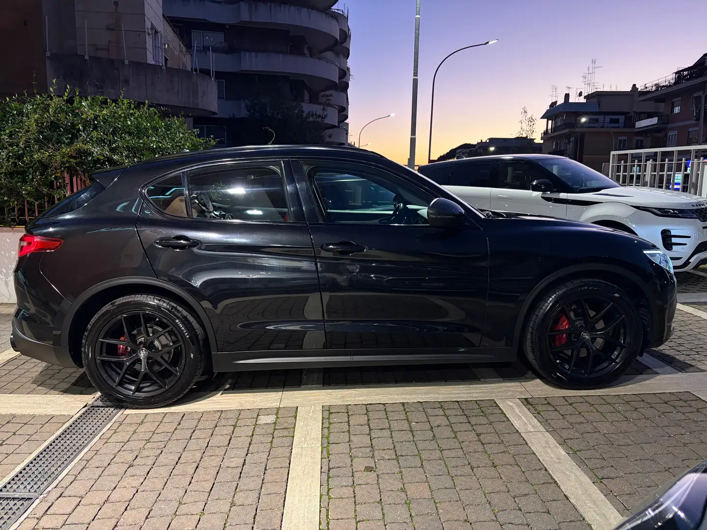 Alfa Romeo Stelvio Stelvio 2.2 t B-Tech - VENDUTA IL 25.11.2025 !! Nero - 2