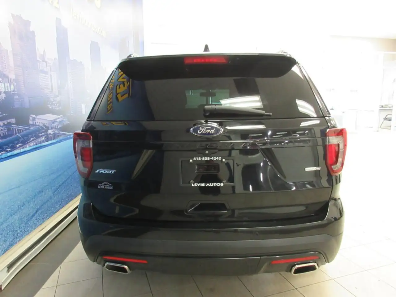 Ford Explorer photo Ford Explorer