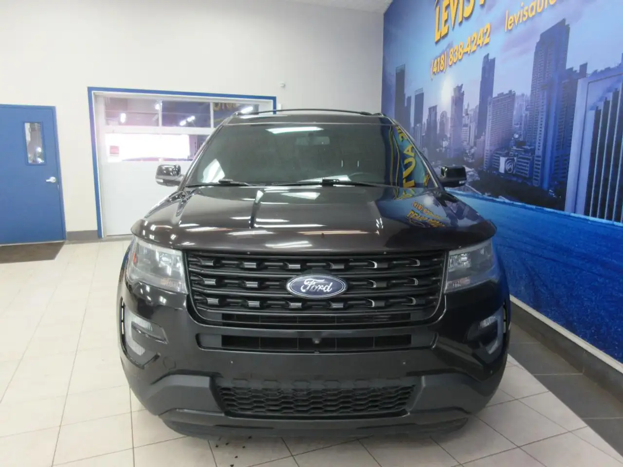 Ford Explorer photo Ford Explorer