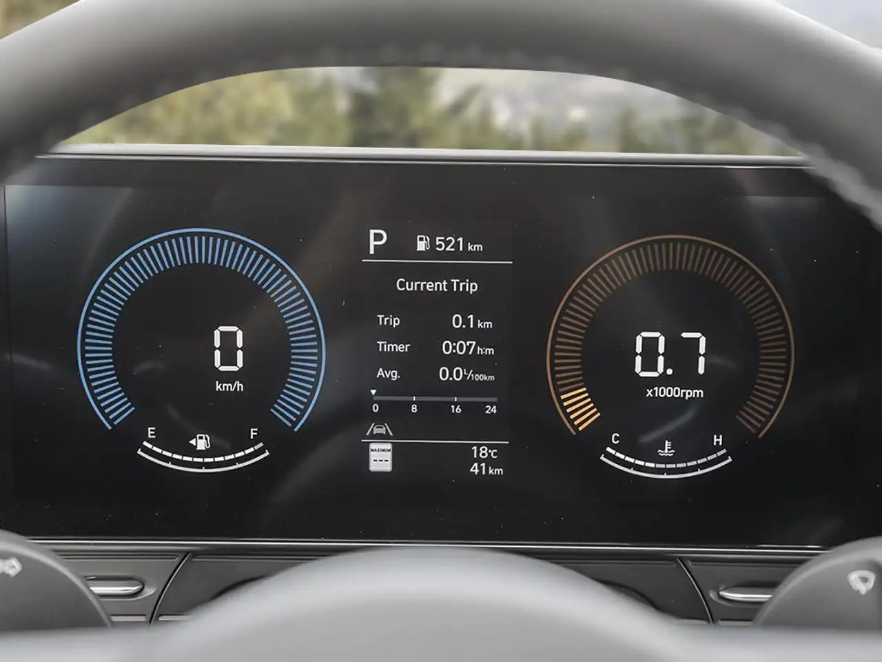 Hyundai KONA снимка Hyundai KONA
