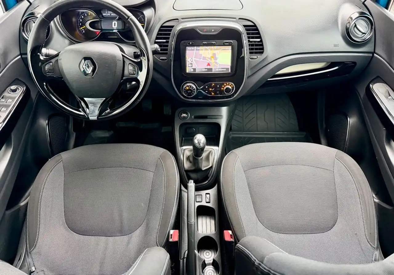 Renault Captur — photo 5