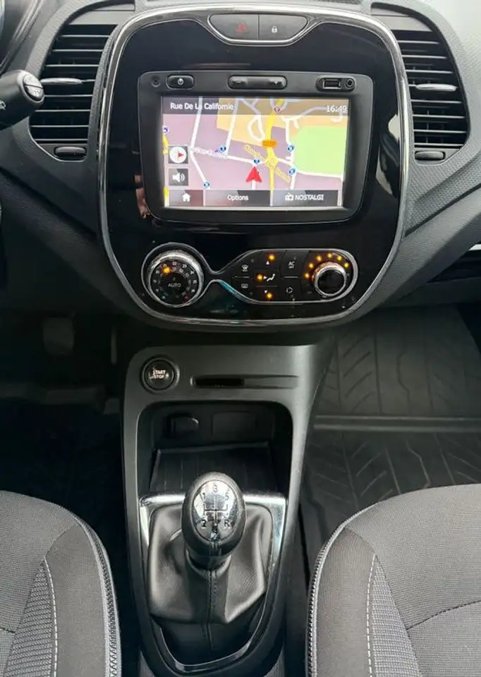 Renault Captur — photo 8