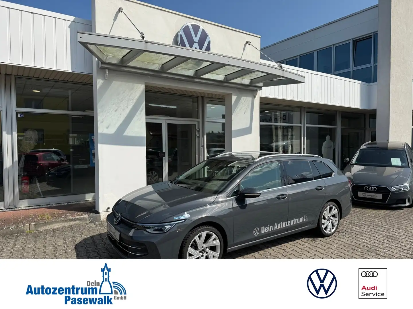 Volkswagen Golf Variant 8 DB Variant 1,5 l eTSI DSG Style Grau - 1