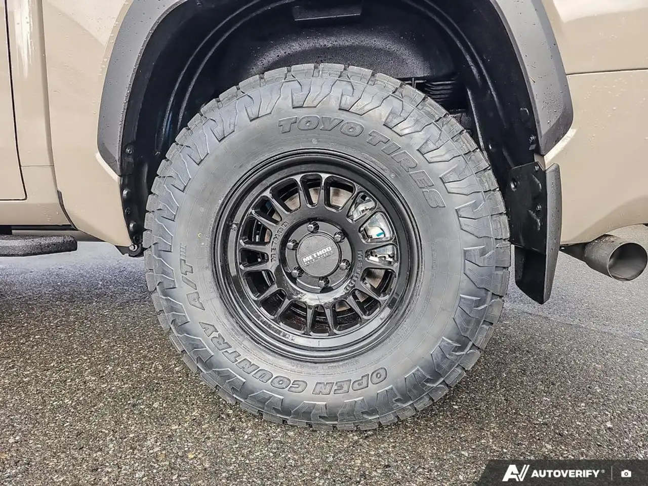 Toyota Tundra снимка Toyota Tundra