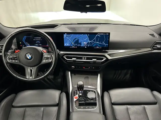 BMW M4 view 5