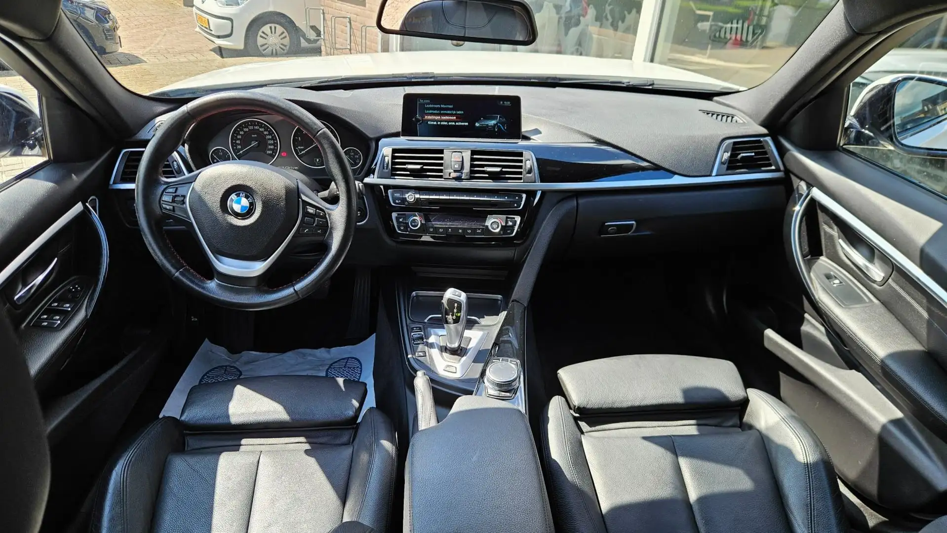BMW 330 3-serie 330e High Executive I Leder I Navi I Xenon Blanco - 2