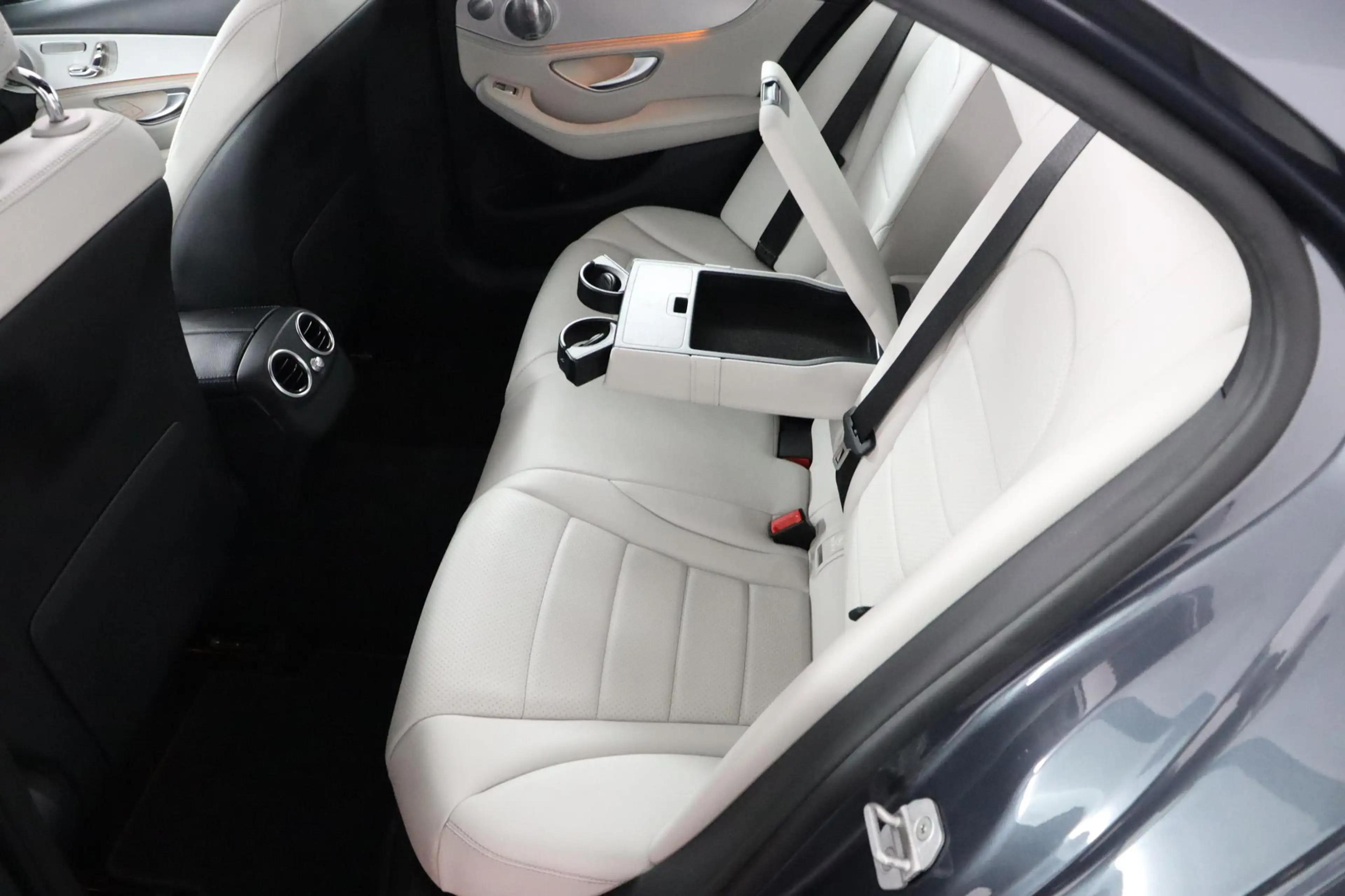 Mercedes-Benz C 400 4MATIC Prestige |Camera|Pano|Memory|Burmester — photo 20