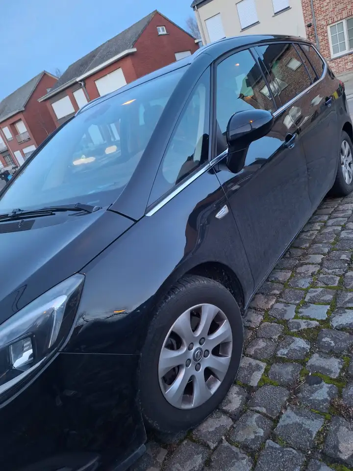 Opel Zafira Tourer