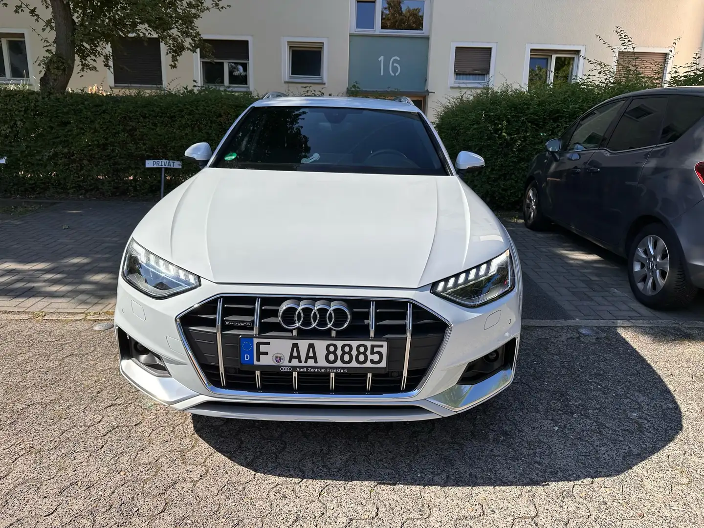Audi A4 allroad VC SOUND carplay Quadro marrix unfallfrei Weiß - 1