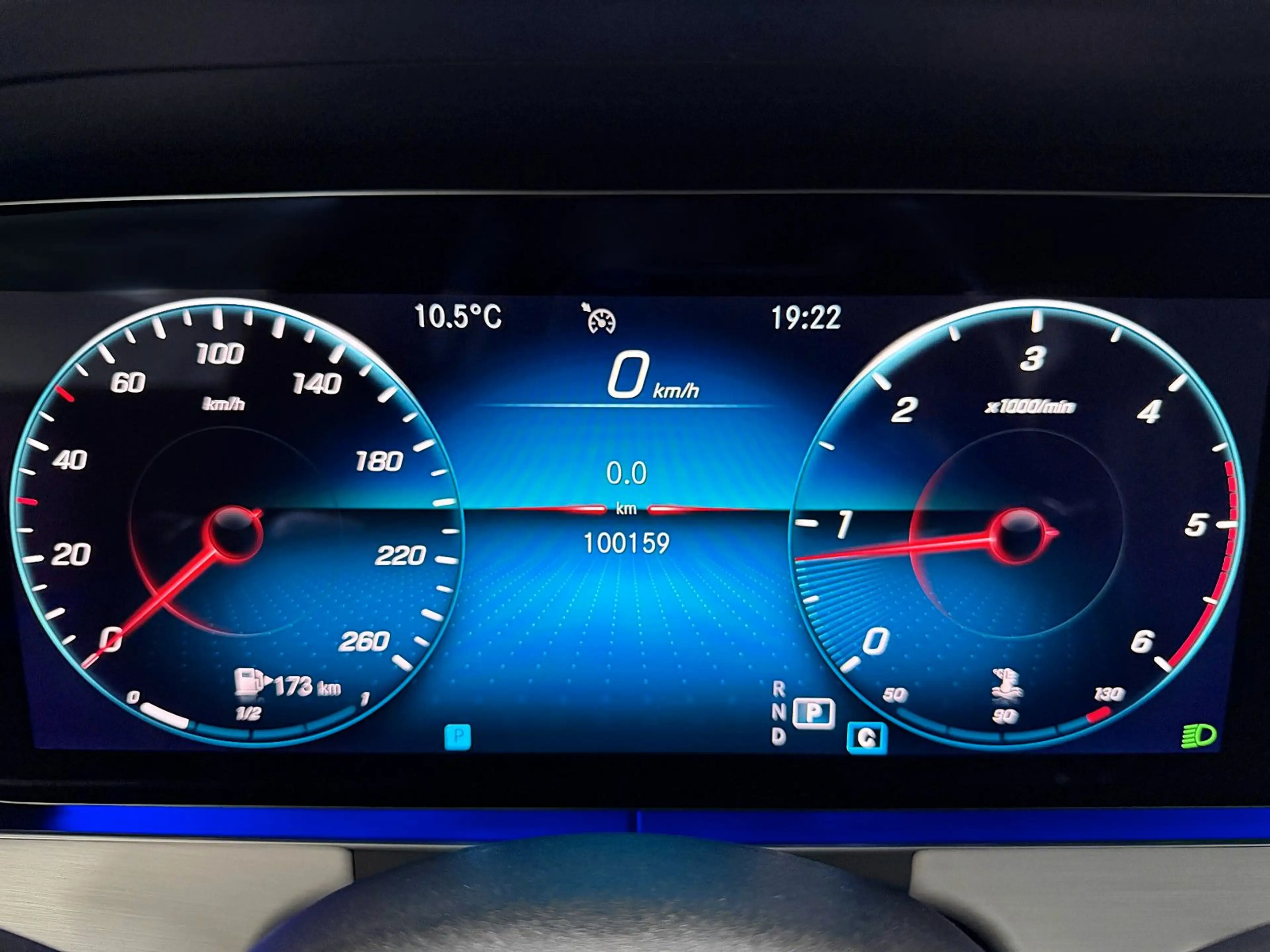 Mercedes-Benz E 200 D T 9G-TRONIC AVANTGARDE*TOP ZUSTAND* — photo 3