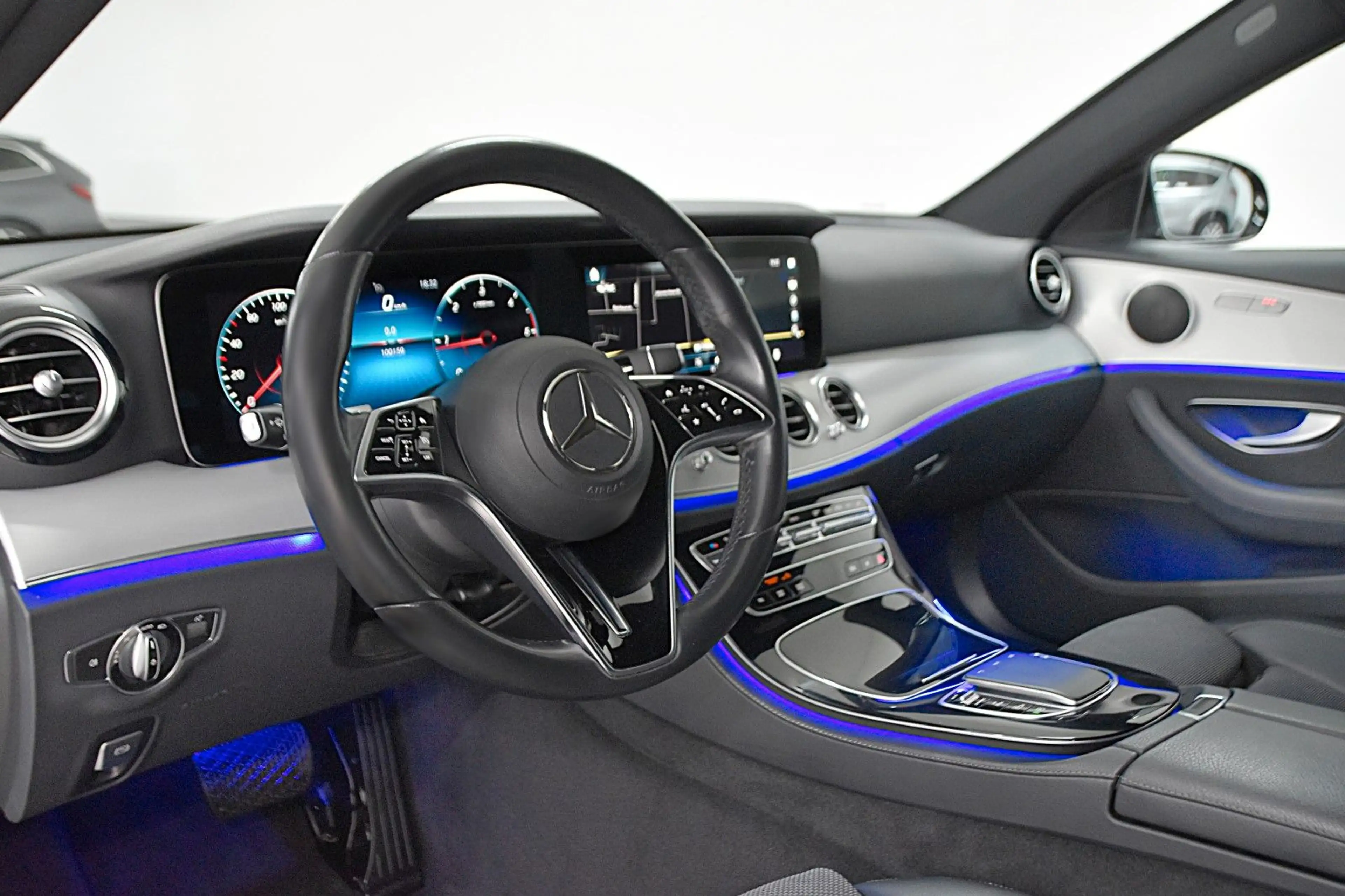 Mercedes-Benz E 200 D T 9G-TRONIC AVANTGARDE*TOP ZUSTAND* — photo 2