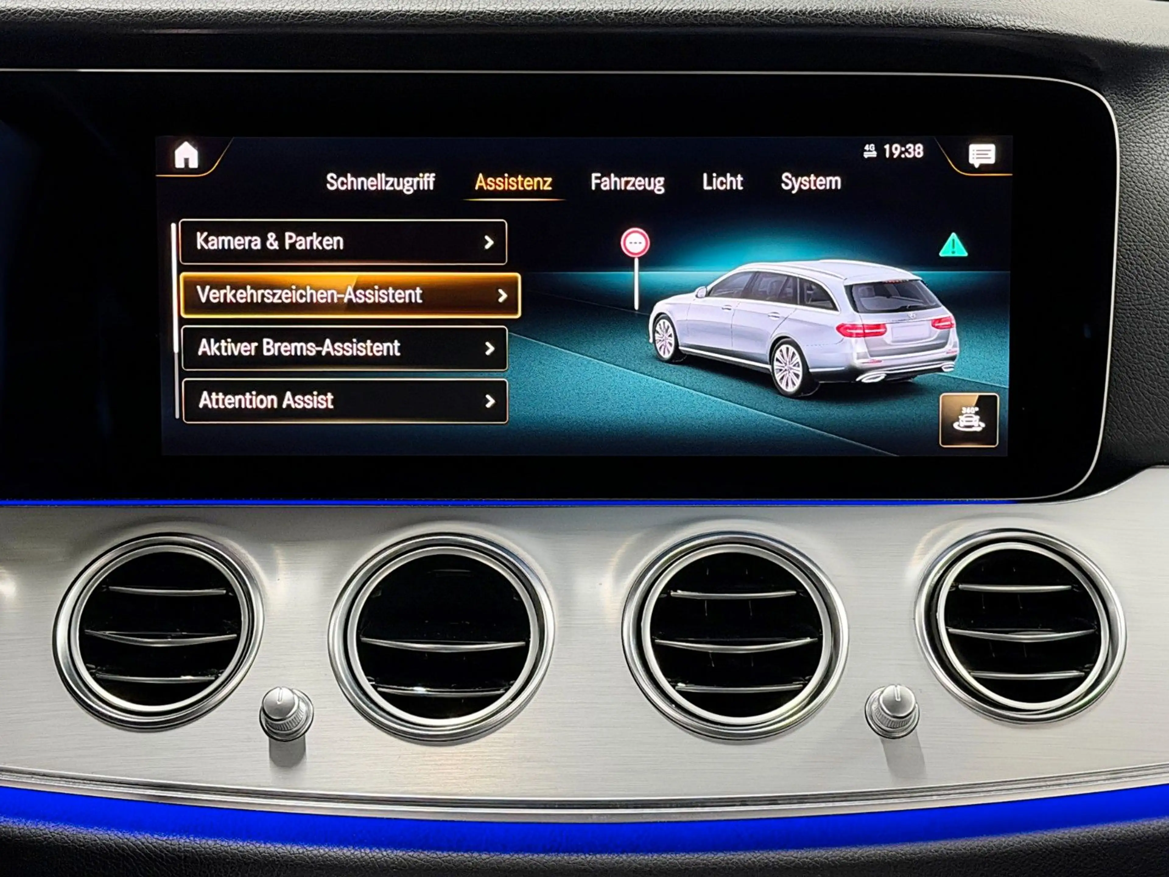 Mercedes-Benz E 200 D T 9G-TRONIC AVANTGARDE*TOP ZUSTAND* — photo 13