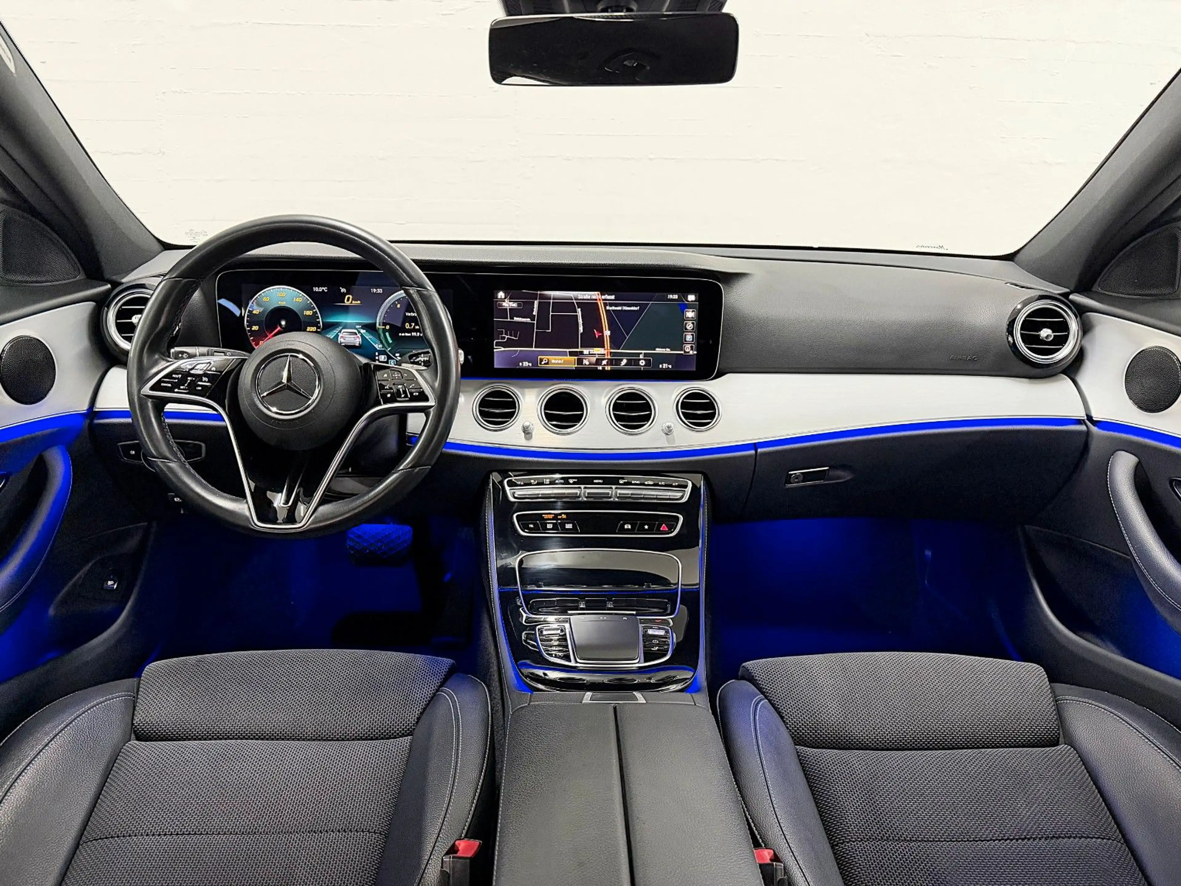 Mercedes-Benz E 200 D T 9G-TRONIC AVANTGARDE*TOP ZUSTAND* — photo 7
